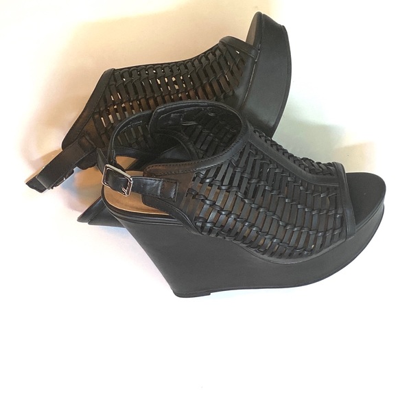 Madden Girl Shoes - Madden Girl Wedge Heels Sz 6.5